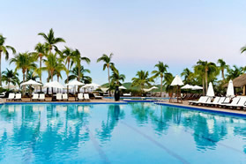 Club Med Ixtapa resort pool