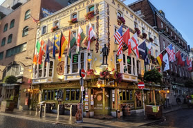 Ireland lesbian cruise - Dublin