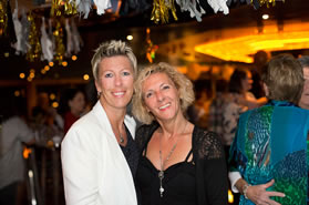 Lesbian cruise sea day