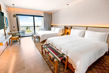 Alcoba Ocean View Two Kings