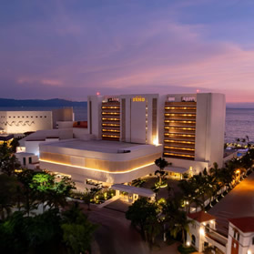 Unico Hotel Riviera Nayarit lesbian week