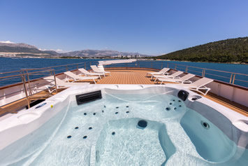 Adriatic King jacuzzi