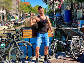 Amsterdam gay cruise