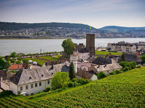 Rudesheim, Rhine gay cruise