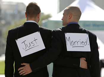 Gay wedding in Mykonos