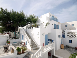 Gay friendly Hotel Carbonaki in Mykonos