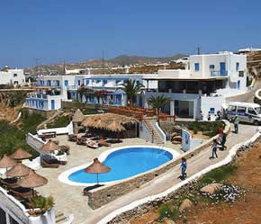 Mykonos gay holiday accommodation Hotel Carrop Tree