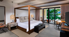 UNICO Riviera Maya Tropical View King Bed Alcoba