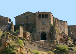 Exclusively gay Italy tour, Civita Bagnoregio