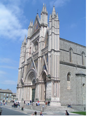 Adam and Steve Travel exclusively Gay tour to Orvieto Italy