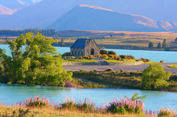 New Zealand gay tour - Lake Tekapo