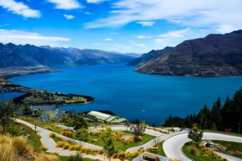 Queenstown New Zealand gay tour