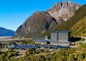 The Hermitage Mount Cook Hotel