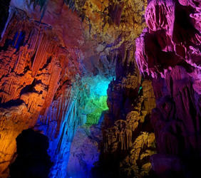 Guilin gay tour - Reed Flute cave