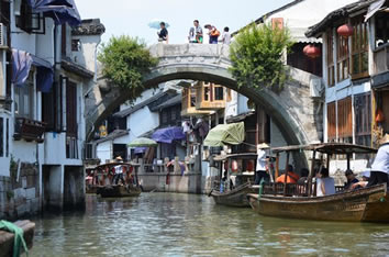 Zhujiajiao Water Town gay tour