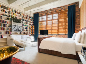 Stamba Hotel room