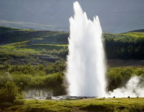 Iceland geyser gay tour