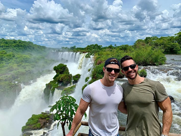 Gay Iguazu Falls tour