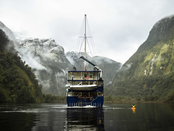 Doubtful Sound, New Zealand gay cruise