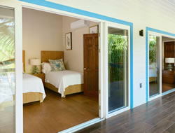 Oceanview Island Room twin