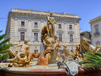 Siracusa Sicily gay tour