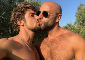 Gay Tuscany holidays