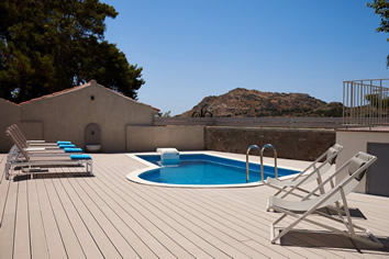 Erassian Hammam outdoor pool