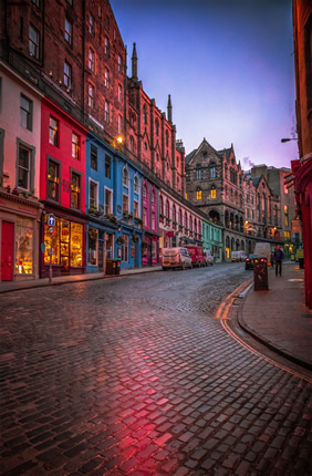 Edinburgh Scotland lesbian tour