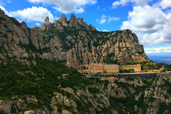 Montserrat Barcelona lesbian tour