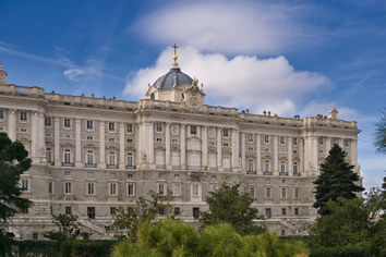 Royal Madrid lesbian Tour