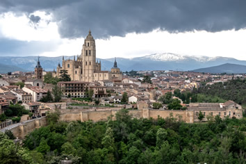 Segovia, Spain lesbian tour