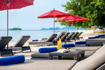 Koh Samui lesbian holiday