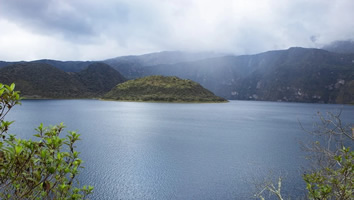 Ecuador gay tour - Cuicocha Lake
