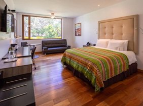 San Jos� de Puembo Hotel room