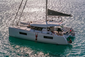 Lagoon catamaran gay sailing