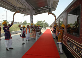 Maharajas Express welcome