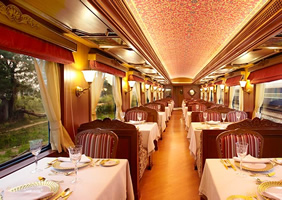 Maharajas Express Rang Mahal restaurant