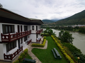 Dragon�s Nest Hotel, Punakha