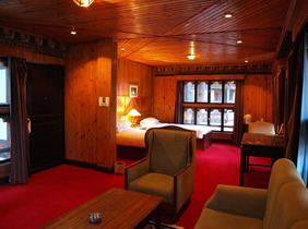 Olathang Hotel room