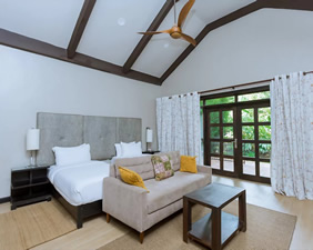 TFive Volcanoes Boutique Hotel room