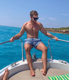 Gay sailing Sardinia