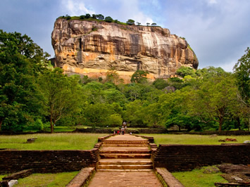 Sigiriya gay tour