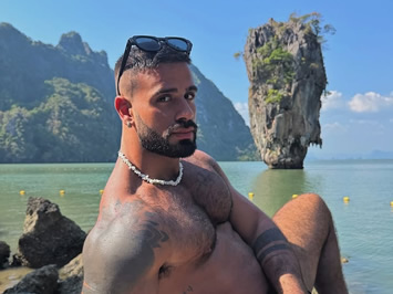 Thailand gay sailing - James Bond Island