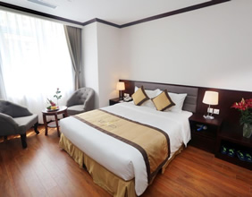 Lenid Hotel Tho Nhuom room