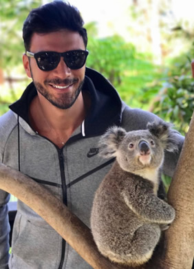 Gay Australia travel