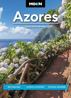 MOON Azores Travel Guide