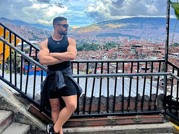 Colombia Medellin gay tour