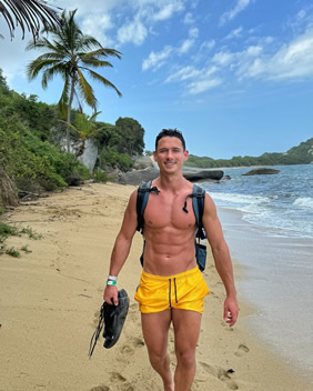 Tayrona Colombia gay tour