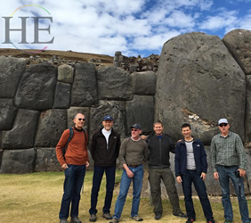 Machu Picchu gay hiking