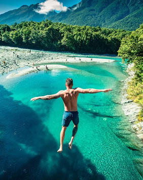 New Zealand gay travel